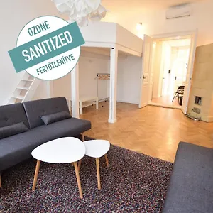 Standard By Hi5 - Wesselényi 13 Apartamento