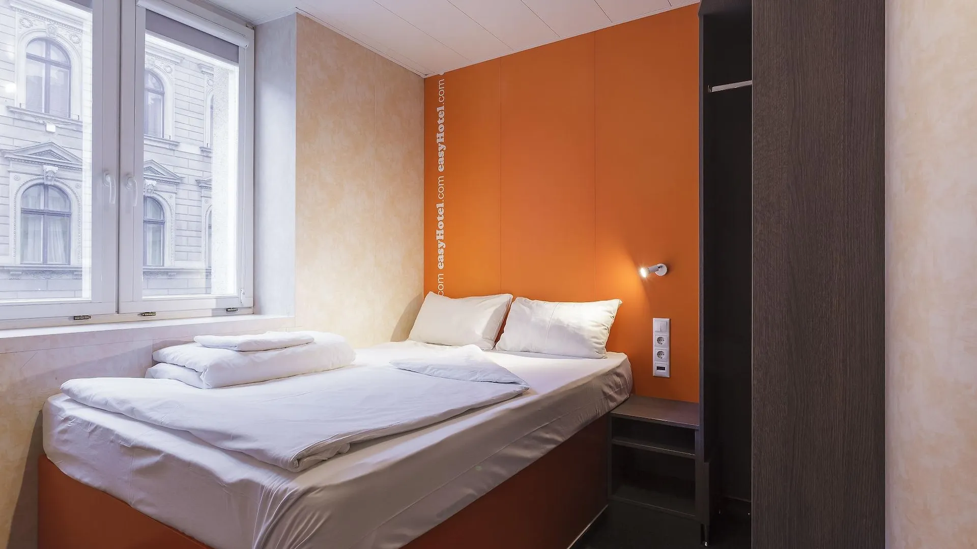 Szálloda easyHotel Budapest Oktogon