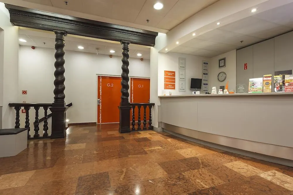 easyHotel Budapest Oktogon Szálloda