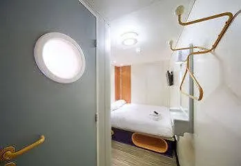easyHotel Budapest Oktogon 3*,
