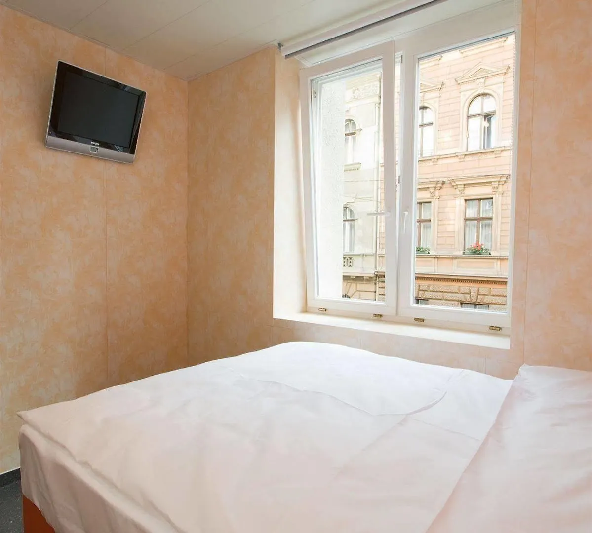 easyHotel Budapest Oktogon 3*,  Magyarország