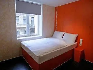 *** Szálloda easyHotel Budapest Oktogon Magyarország